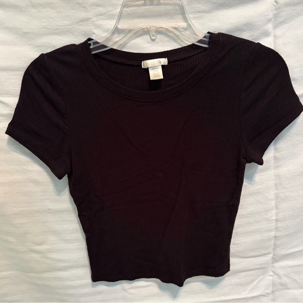 Black Ribbed Crop Top